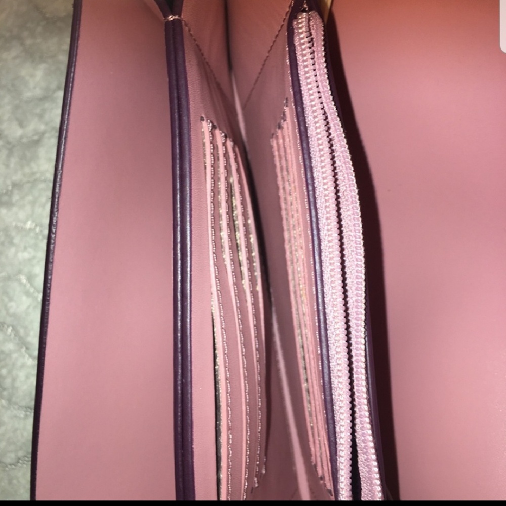 Kate Spade Wallet - Picture 5 of 5